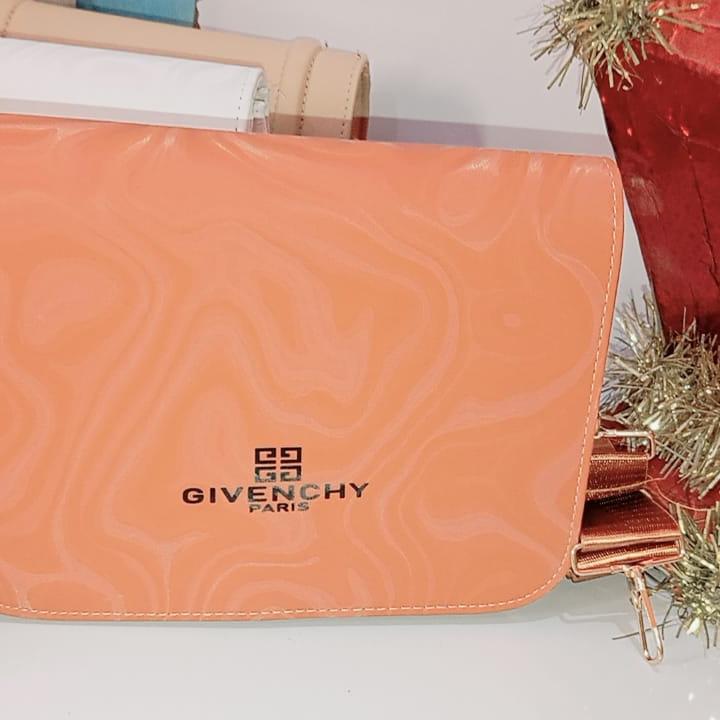 شنطة كروس اشكال